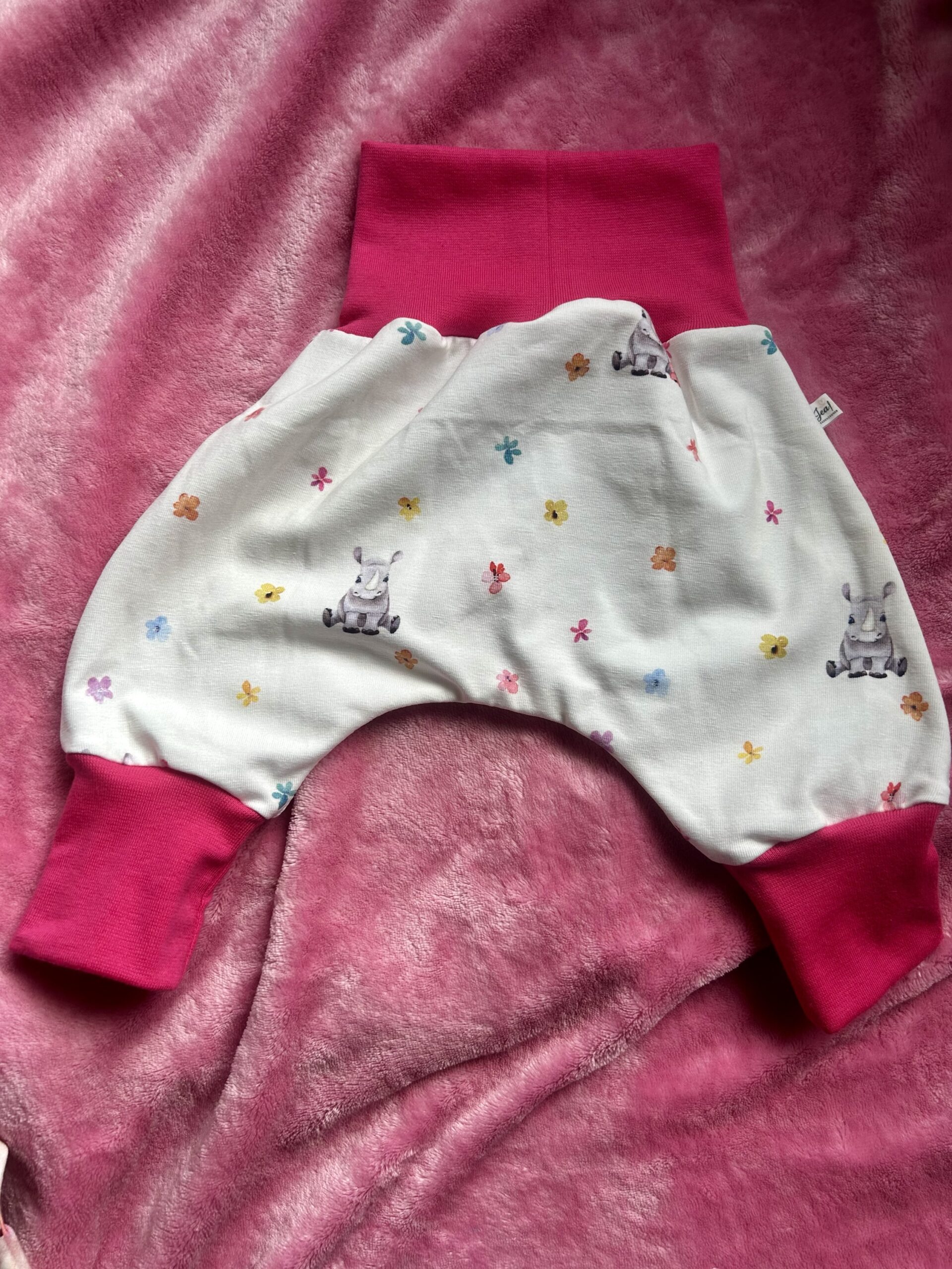 Pumphose Nashorn Größe 56/62